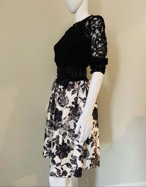 High Waisted Silk Floral Print Skirt