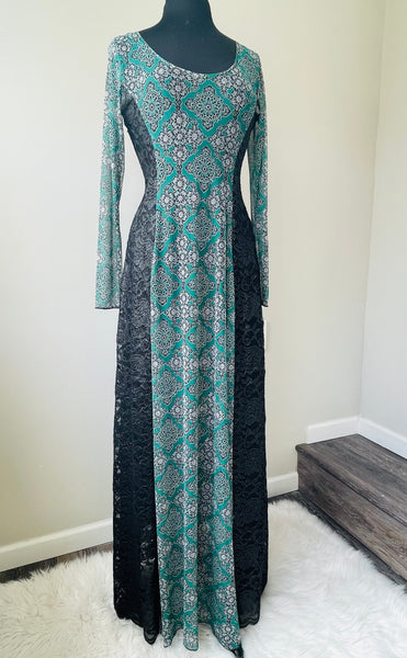 Green and Black Print Maxi Dress